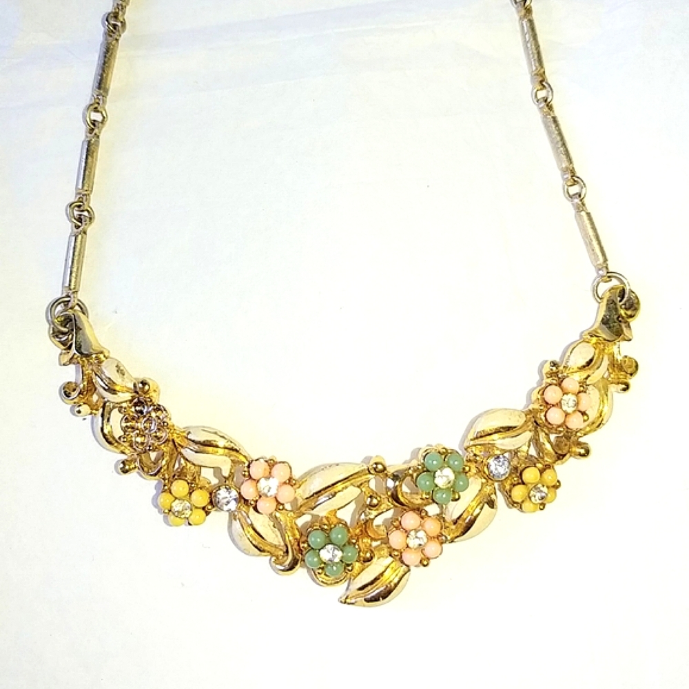 CORO PASTEL FLOWERS CHOKER NECKLACE - VINTAGE FLORAL MCM